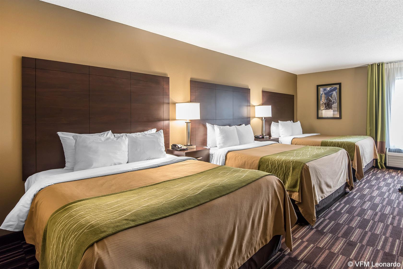 Comfort Inn & Suites Kansas City - Northeast Dış mekan fotoğraf