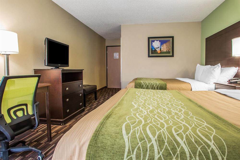 Comfort Inn & Suites Kansas City - Northeast Dış mekan fotoğraf