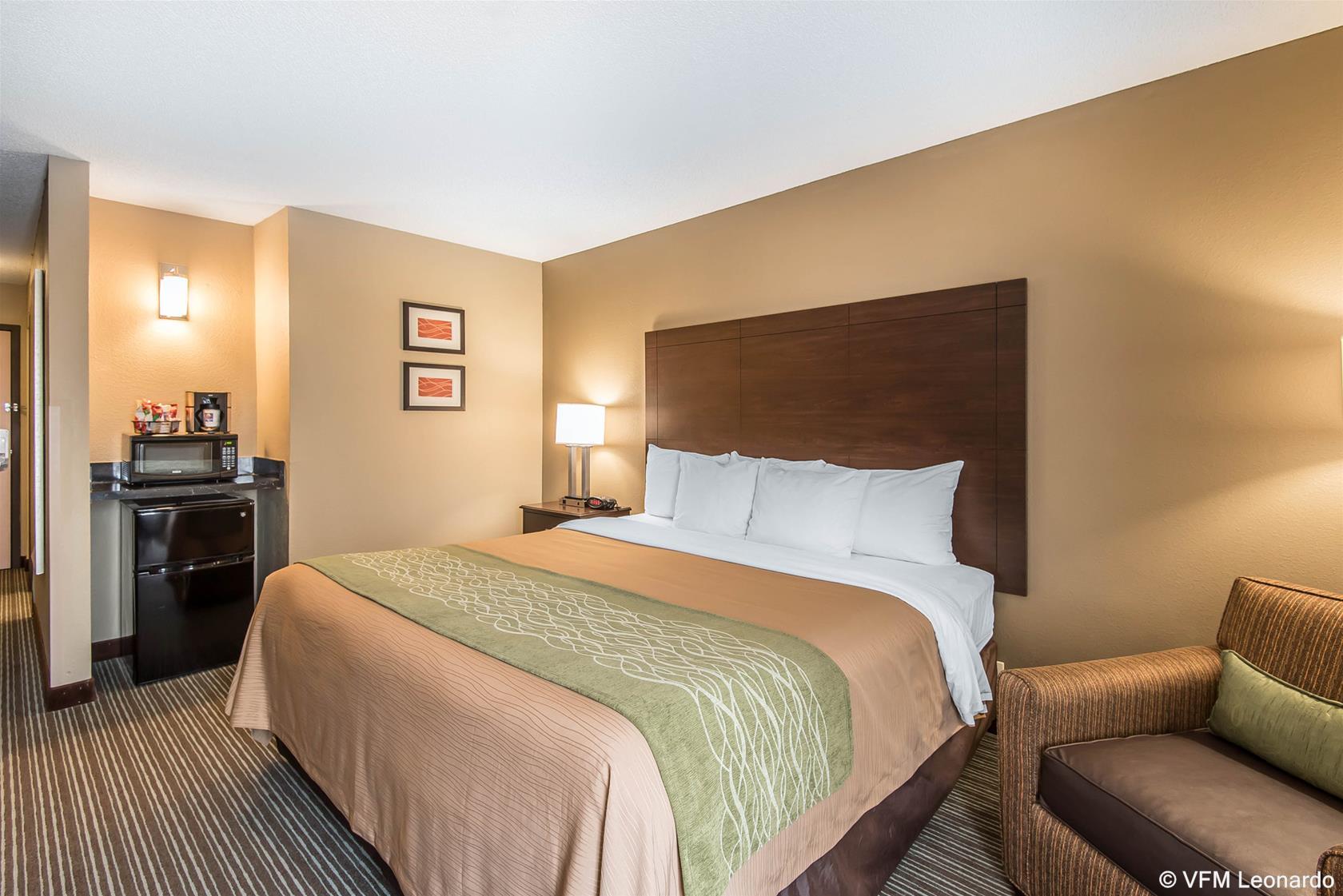Comfort Inn & Suites Kansas City - Northeast Dış mekan fotoğraf